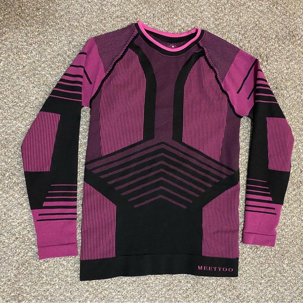 Meetyoo Womens Medium Compression Shirt Black Pink Athletic Layer EUC